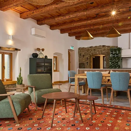 Villa Tr 1823 Vendeghaz Mad