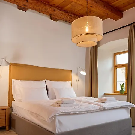 Tr 1823 Villa Mád