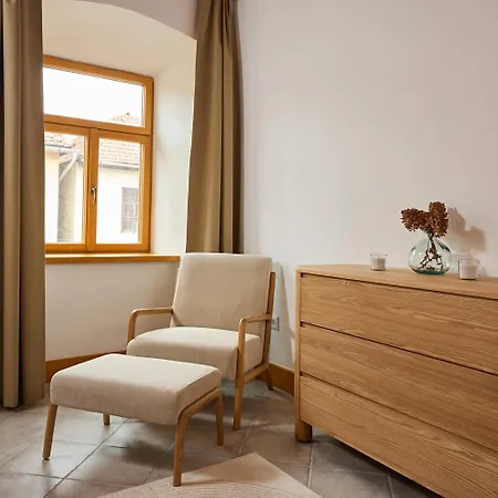 Tr 1823 Villa Mád