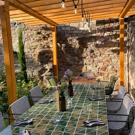 Tr 1823 Villa Mád